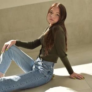 Meet your Posher, Kyla